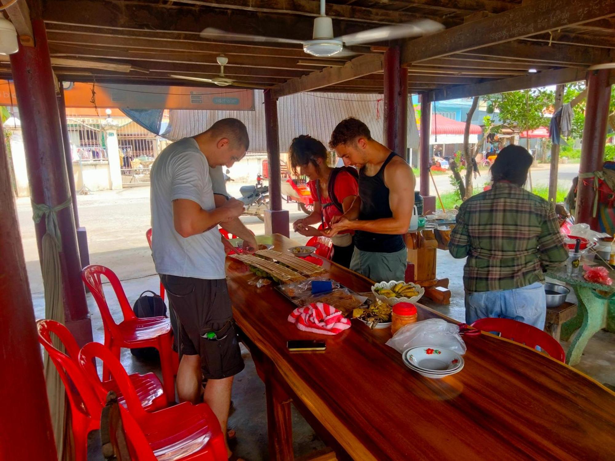 Family Batcave Homestay 马德望 外观 照片